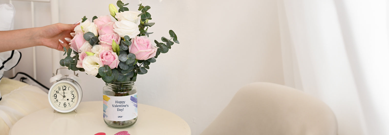 A Guide To Romantic Flowers & Gifts For Valentine's Day